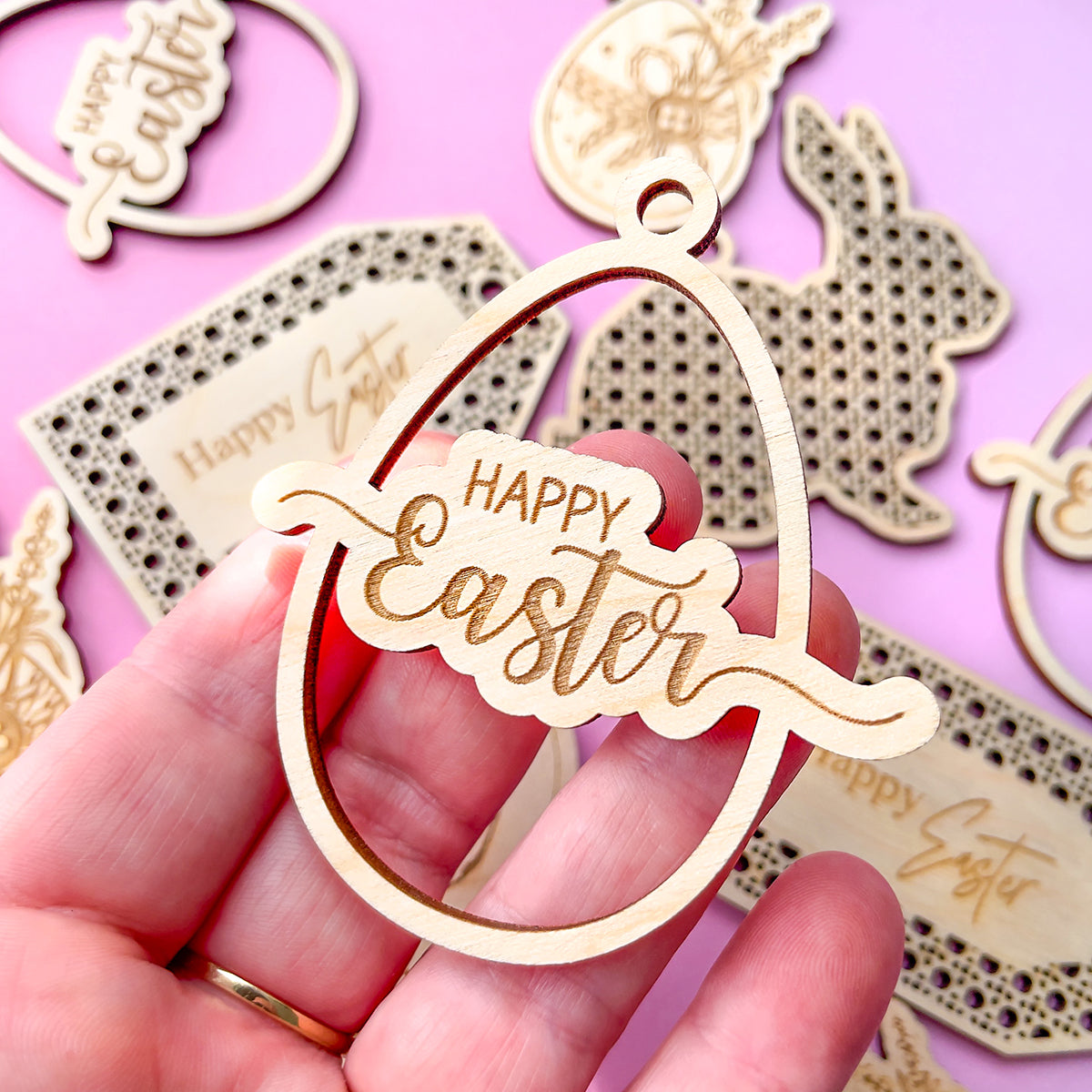 Wooden Happy Easter Egg Tag