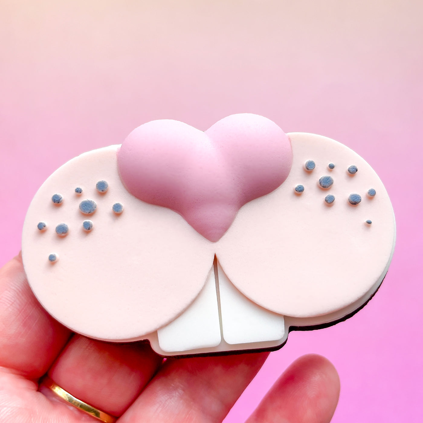 3D Bunny With Hearty Nose Cookie/ Cupcake Size